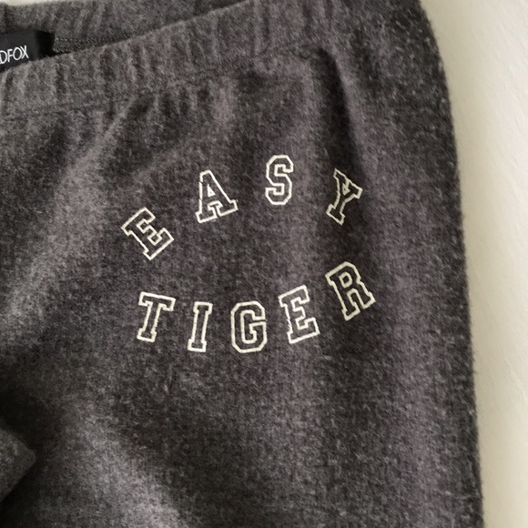 Wildfox Easy Tiger Sommers Lounge Set 🐯 - Picture 4 of 11